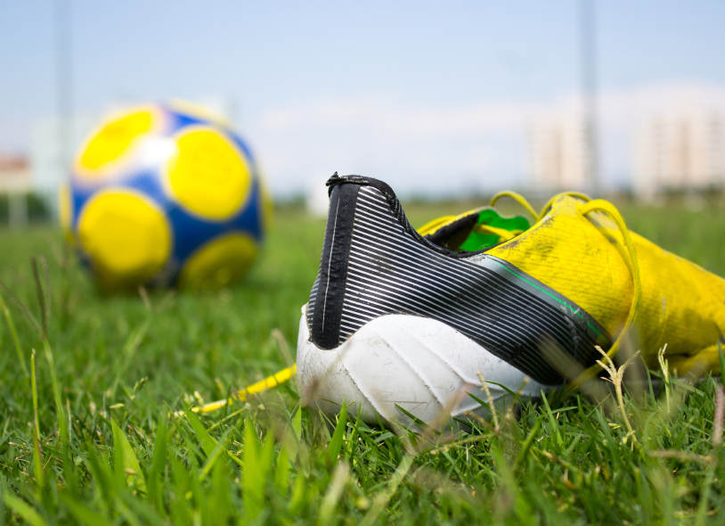 Het belang de juiste noppen onder je voetbalschoenen - INTERSPORT